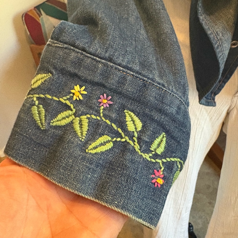Vintage Levi's Blue Denim Shirt with Red Label - Picture 3 of 13